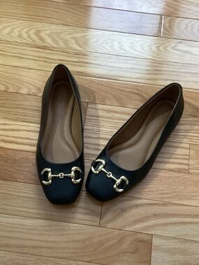 Black Ballet Flats with Gold Bit Detail